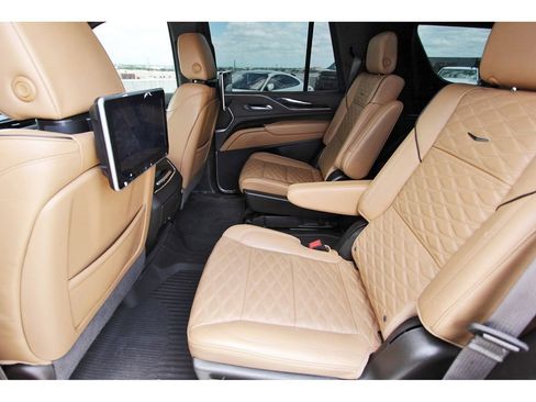 Certified 2024 Cadillac Escalade Sport w/ Touring Package AWD/4WD image 7