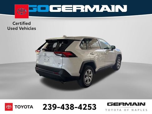 Used 2023 Toyota RAV4 LE FWD image 8