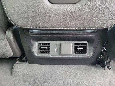 New 2025 Chevrolet Silverado 1500 LT image 28