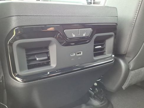 New 2026 GMC Sierra 2500 AT4 w/ Technology Package AWD/4WD image 26