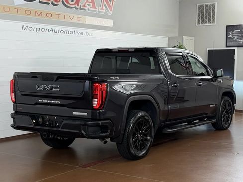 Used 2022 GMC Sierra 1500 Elevation w/ Preferred Package AWD/4WD image 3