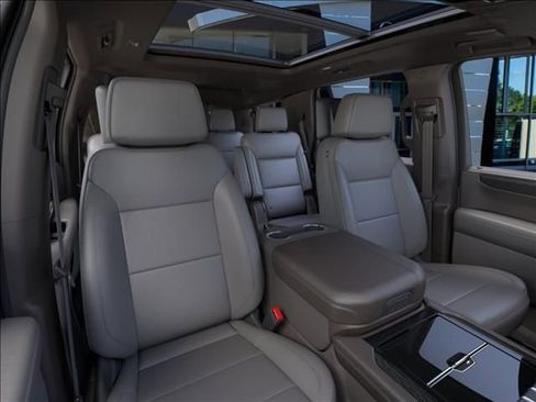 New 2026 GMC Yukon Elevation w/ Elevation Premium Package AWD/4WD image 16