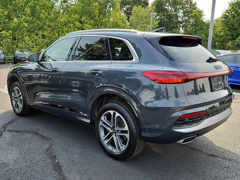 Used 2025 Audi Q5 Premium w/ Convenience Package AWD/4WD image 10