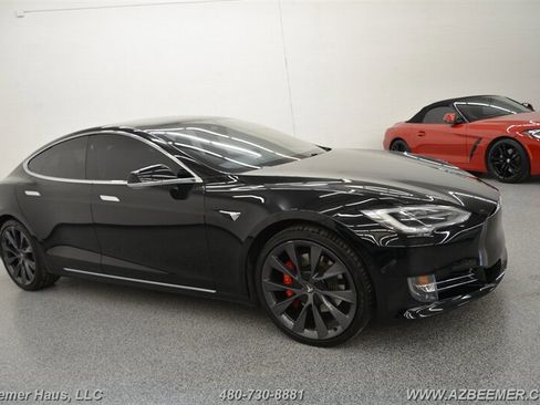 Used 2019 Tesla Model S Performance image 7