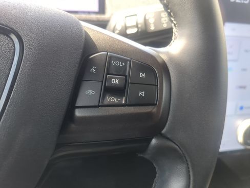 Used 2024 Ford Mustang Mach-E Premium AWD/4WD image 23