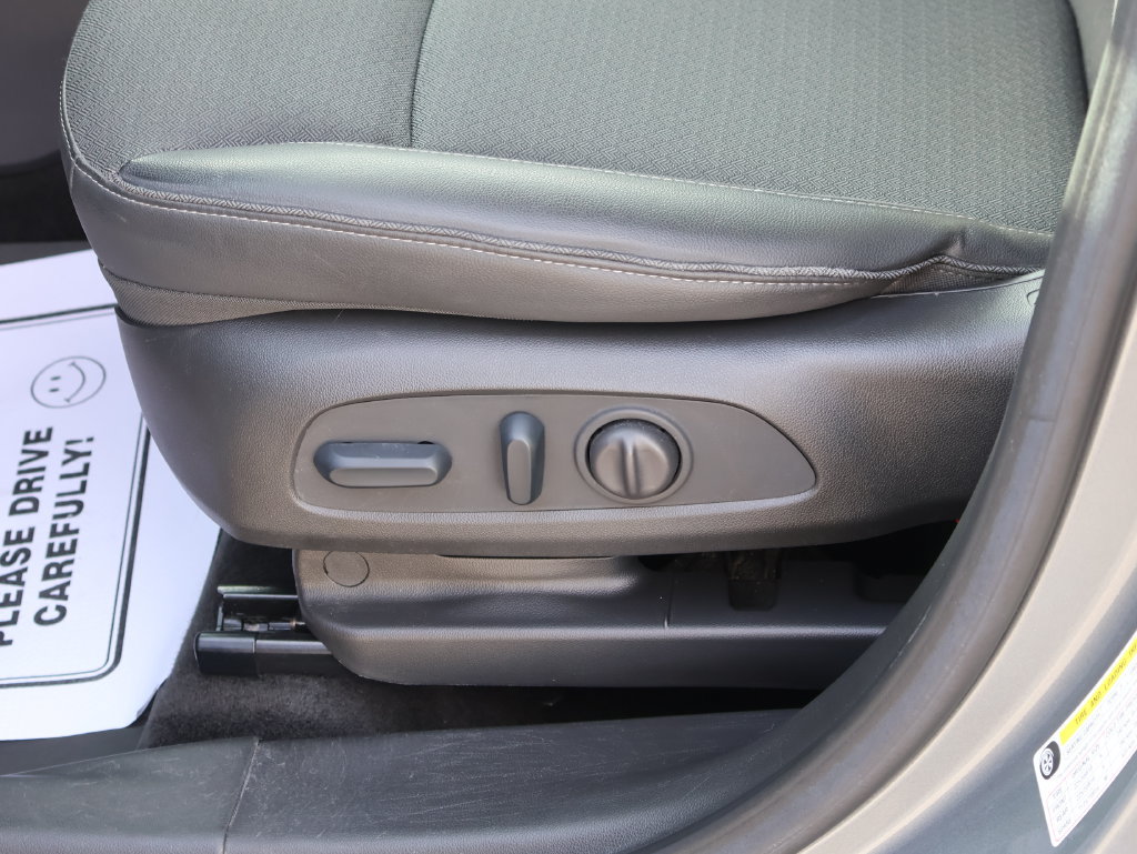 Used 2023 Buick Encore GX Select FWD image 22