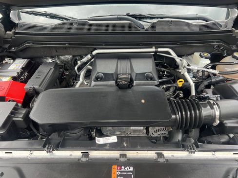 Used 2024 Chevrolet Colorado Trail Boss w/ Advanced Trailering Package AWD/4WD image 25