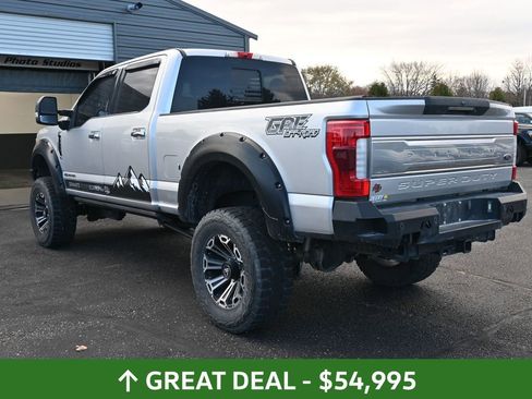 Used 2019 Ford F250 Platinum w/ Platinum Ultimate Package image 10
