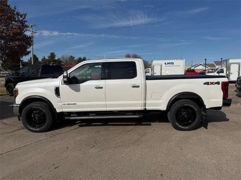 Certified 2019 Ford F250 Lariat w/ Lariat Ultimate Package image 3