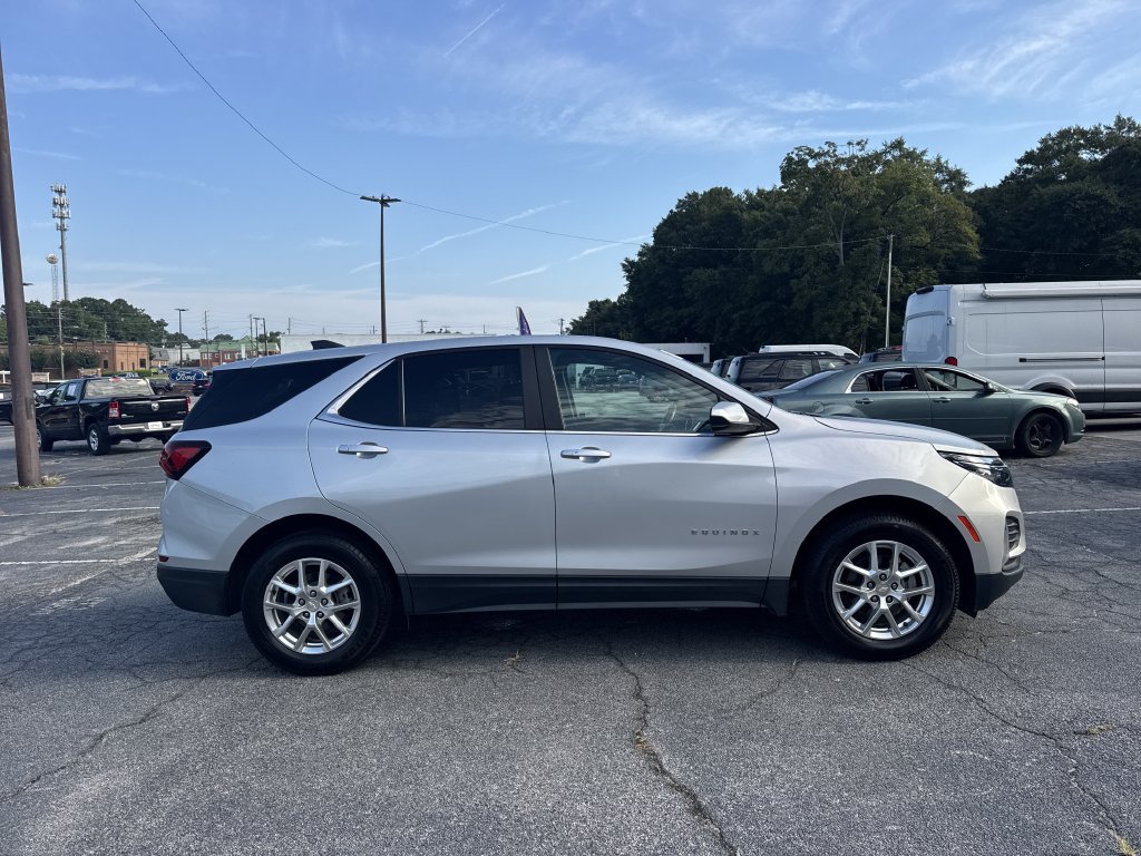 Used 2022 Chevrolet Equinox LT AWD/4WD image 8