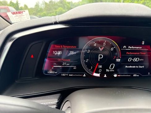 Used 2024 Chevrolet Corvette Stingray Preferred Cpe w/ Z51 Performance Package RWD image 12
