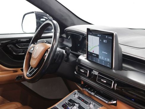 Used 2023 Lincoln Aviator Black Label Grand Touring image 30