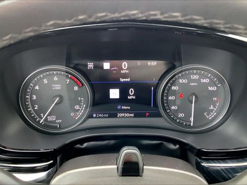 Used 2023 Cadillac XT6 Premium Luxury w/ Technology Package image 24