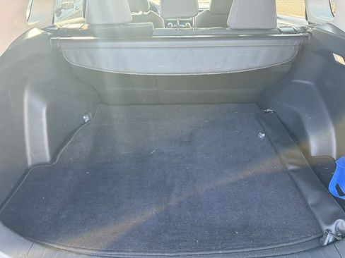 Used 2025 Toyota RAV4 XLE FWD image 9