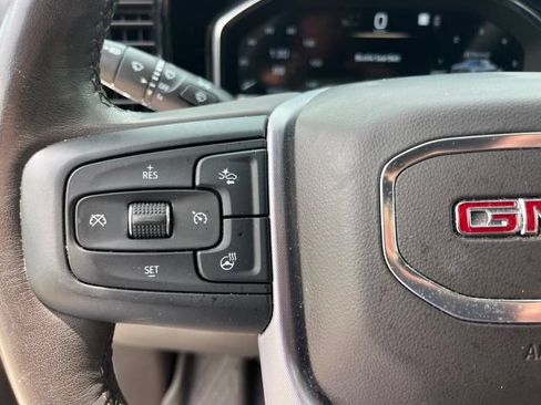 Used 2022 GMC Sierra 1500 SLT AWD/4WD image 18