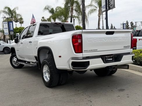 Used 2021 Chevrolet Silverado 3500 High Country w/ Technology Package AWD/4WD image 10