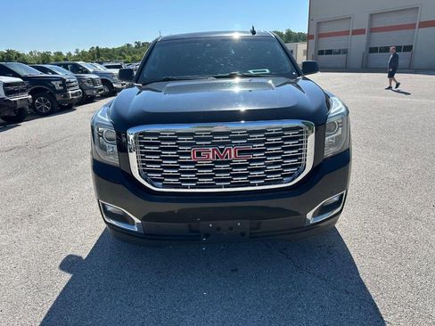 Used 2020 GMC Yukon Denali w/ Denali Ultimate Package AWD/4WD image 11