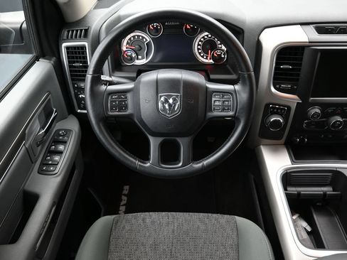 Used 2016 RAM 1500 Lone Star RWD image 26
