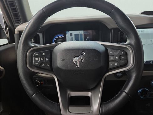 Used 2022 Ford Bronco Wildtrak AWD/4WD image 21