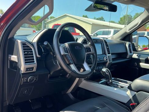 Used 2016 Ford F150 Lariat w/ Equipment Group 502A Luxury AWD/4WD image 12