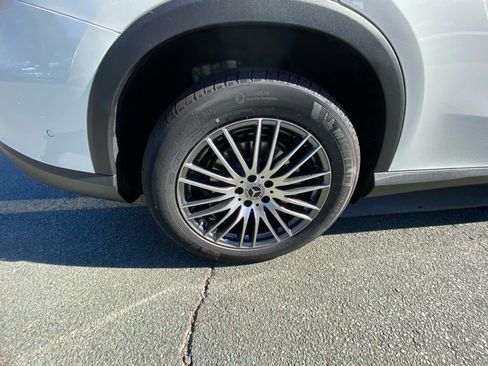 New 2026 Mercedes-Benz GLC 300 4MATIC image 23