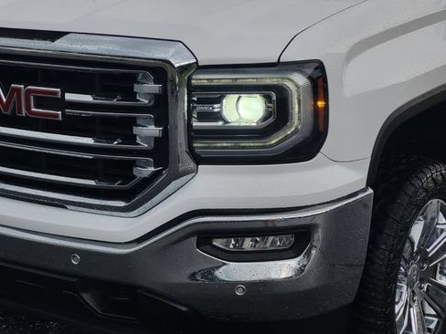 Used 2018 GMC Sierra 1500 SLT AWD/4WD image 7