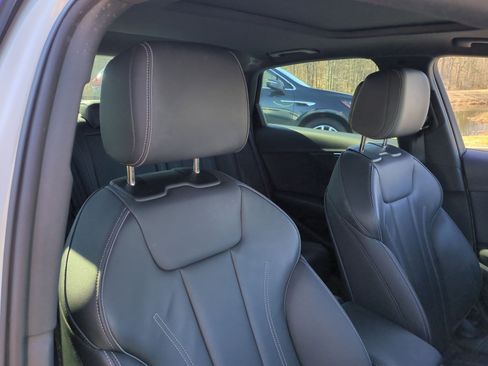 Used 2023 Audi A4 2.0T Premium image 33