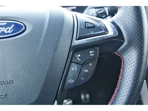 Used 2021 Ford Edge ST-Line FWD image 19