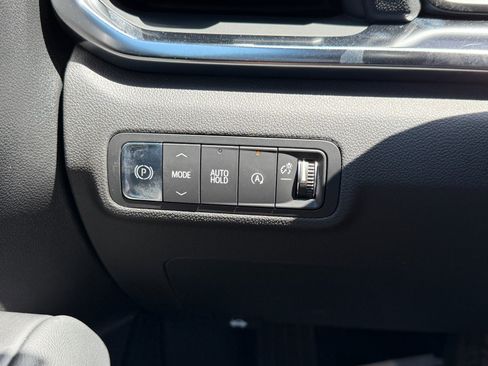 New 2026 GMC Terrain Elevation w/ LPO, Floor Liner Package image 27