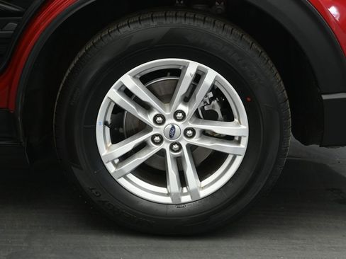 Certified 2021 Ford Explorer XLT image 23