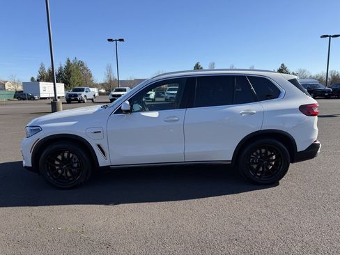 Used 2023 BMW X5 xDrive45e w/ Executive Package image 5