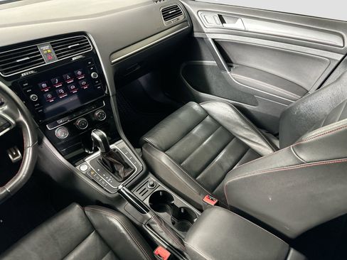 Used 2021 Volkswagen GTI SE image 23