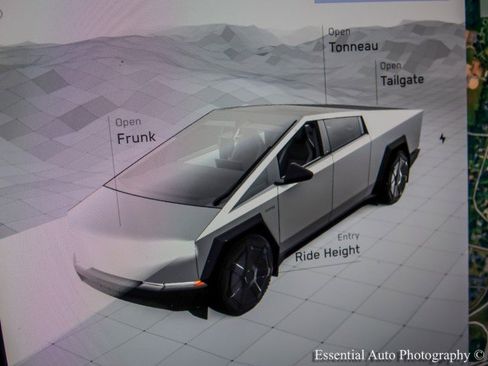 Used 2024 Tesla Cybertruck AWD Crew Cab image 17