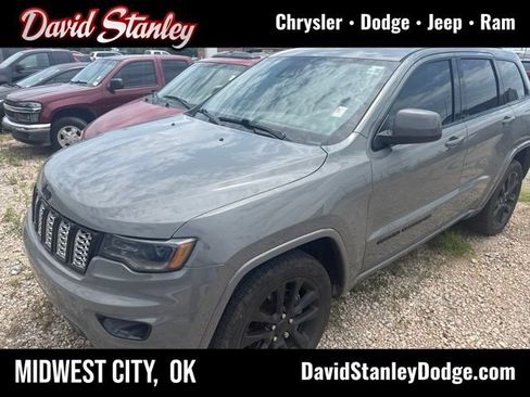 Used 2021 Jeep Grand Cherokee Laredo X RWD image 1