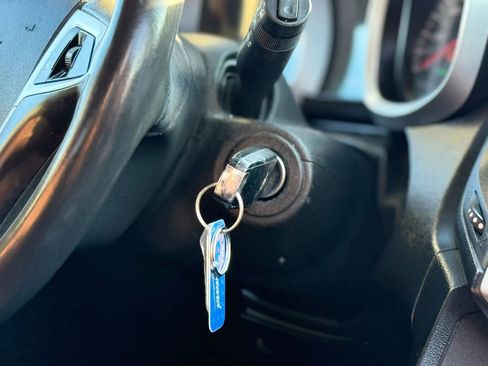 Used 2016 Chevrolet Equinox LT w/ Convenience Package image 42