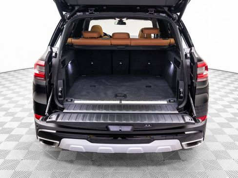 Used 2023 BMW X5 xDrive45e w/ Climate Comfort Package image 32