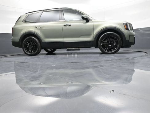 Certified 2025 Kia Telluride SX Prestige X-Line AWD/4WD image 30