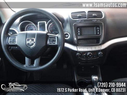 Used 2017 Dodge Journey SE image 5
