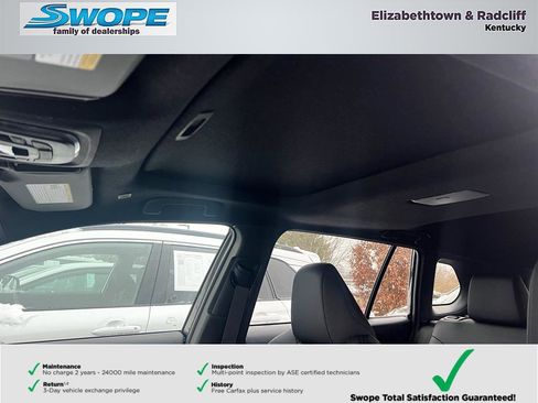 Used 2026 Toyota Corolla Cross XSE image 11