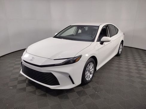 New 2026 Toyota Camry LE FWD image 3