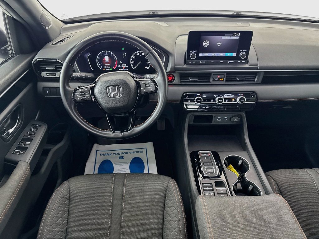 Used 2025 Honda Pilot Sport image 29