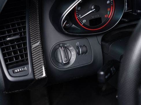 Used 2012 Audi R8 V10 AWD/4WD image 43
