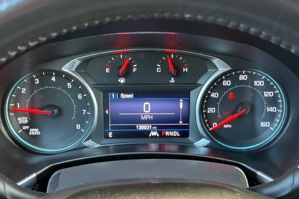 Used 2020 Chevrolet Equinox LT AWD/4WD image 22