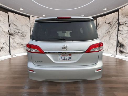 Used 2016 Nissan Quest SV image 7
