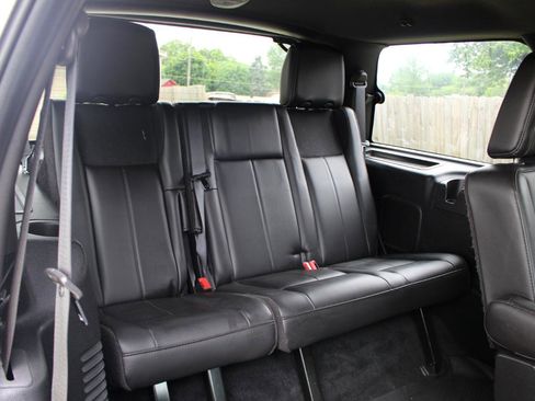 Used 2014 Ford Expedition Limited w/ Equipment Group 301A AWD/4WD image 38