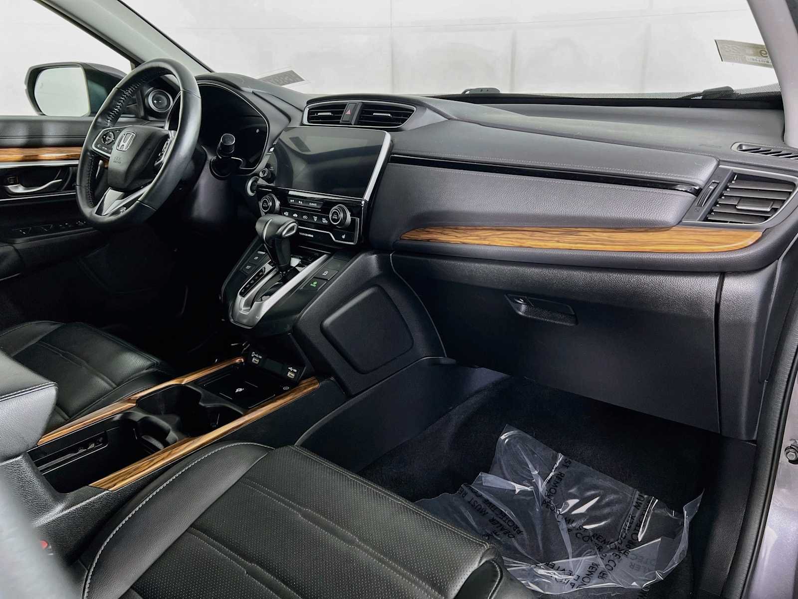 Used 2022 Honda CR-V Touring image 31