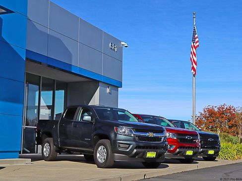 Used 2023 Chevrolet Silverado 1500 RST w/ LPO, Dark Essentials Package image 43