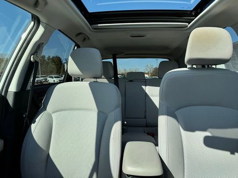 Used 2016 Subaru Forester 2.5i Premium image 22