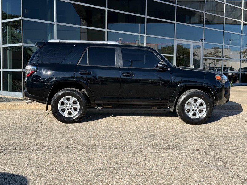 Used 2018 Toyota 4Runner SR5 Premium AWD/4WD image 2