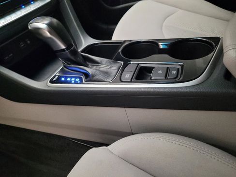 Used 2018 Hyundai Sonata SEL w/ Tech Package 02 FWD image 26